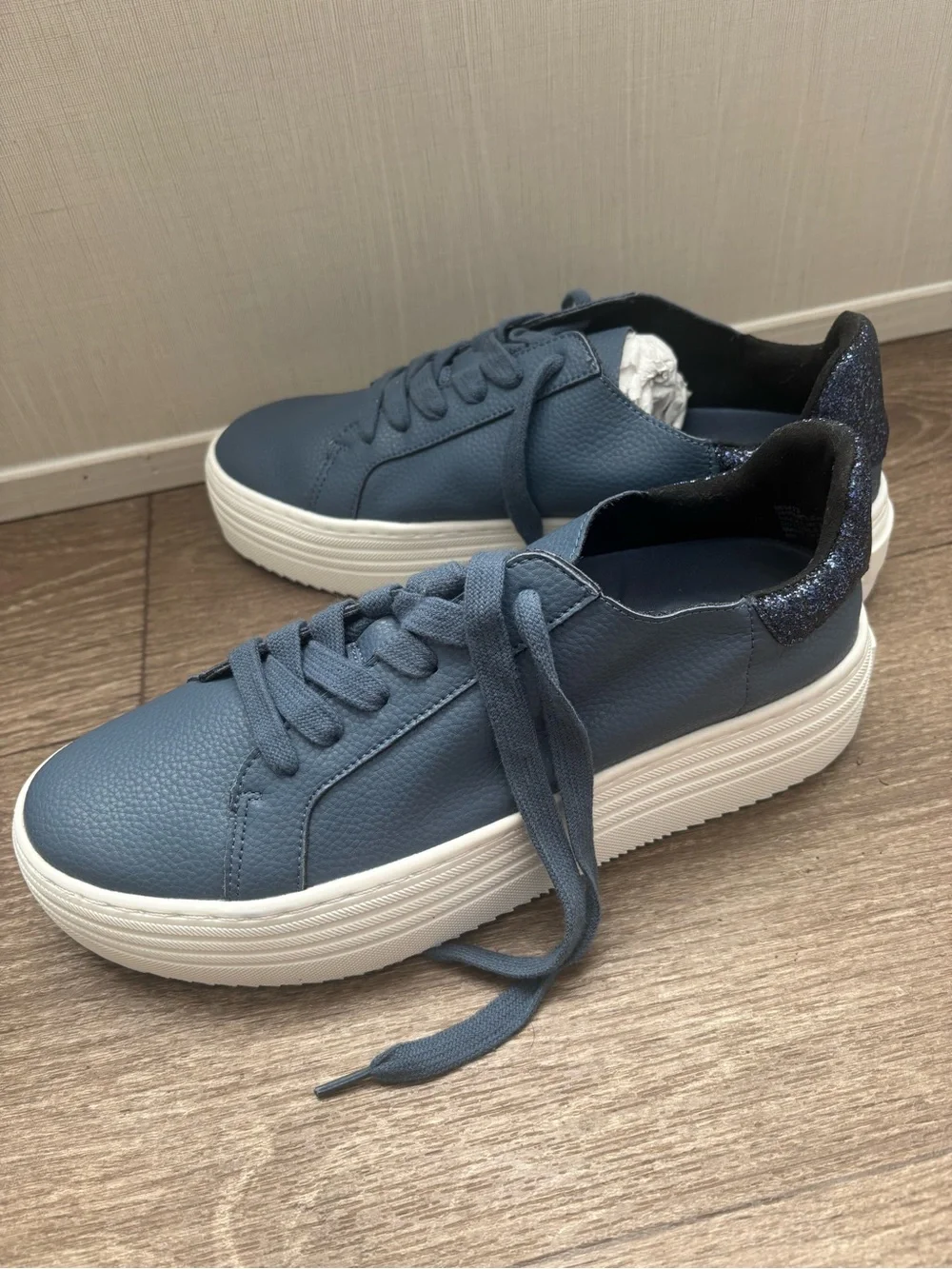 Women’s Casual Platform Sneakers in Blue
